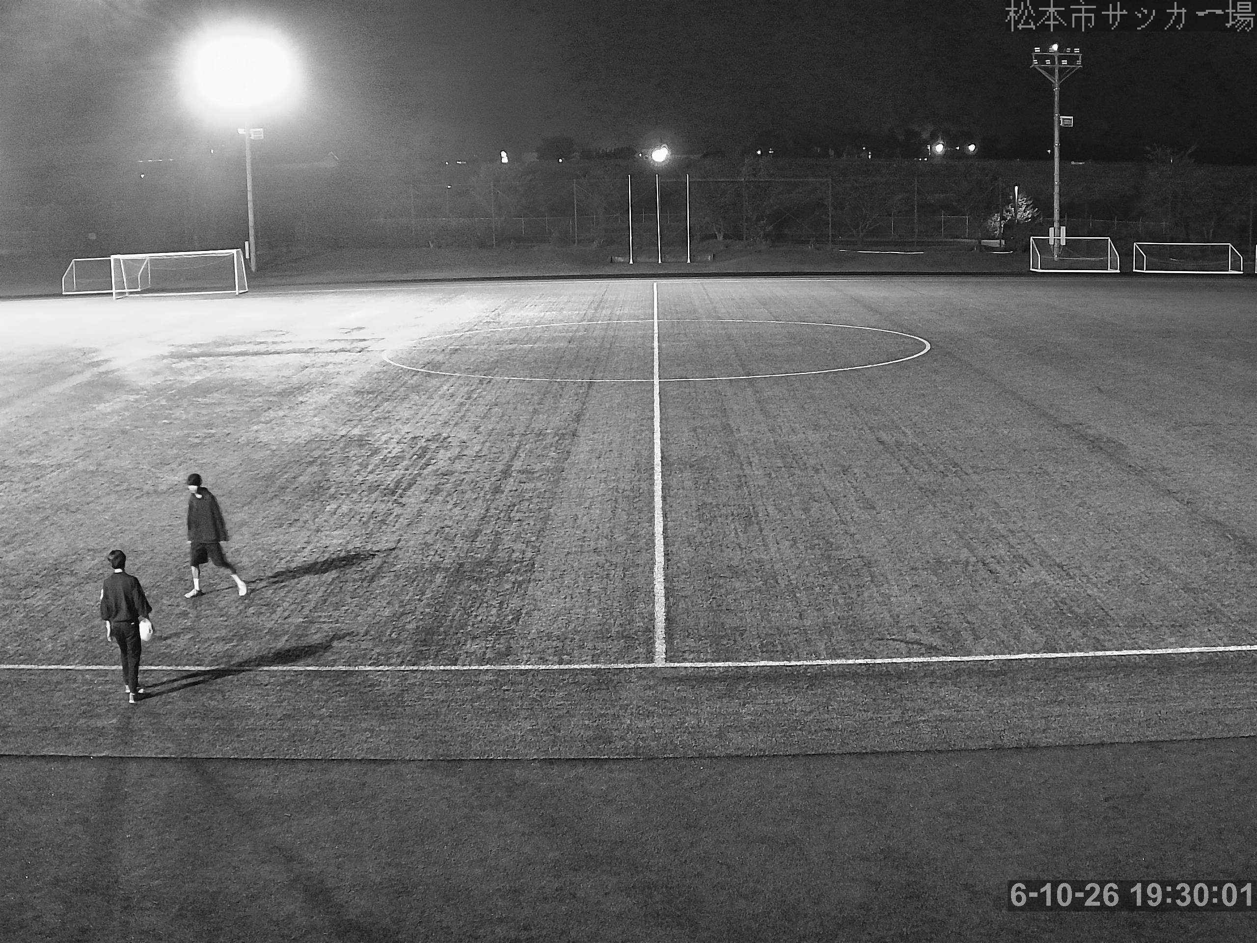 松本市サッカー場の映像
