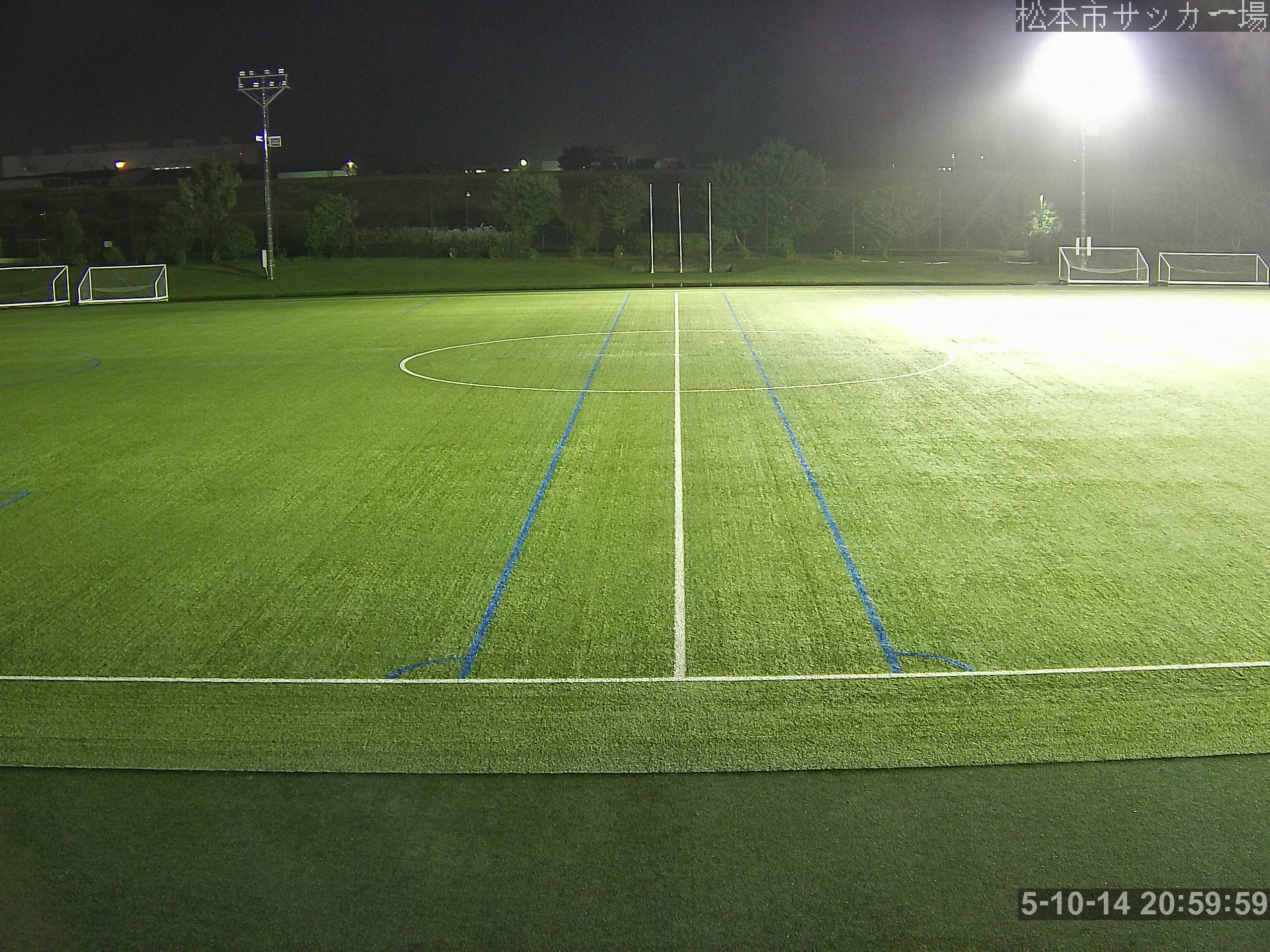 松本市サッカー場の映像